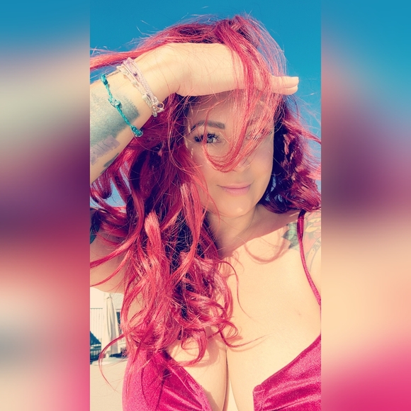 Meet your Posher, Angie - Picture 6 of 8